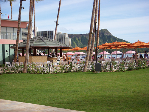 Mai Tai Bar, Royal Hawaiian Hotel